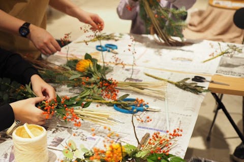 【秋田・大仙・フラワーアレンジメント】古道具×観賞用稲 そのままドライフラワーになるスワッグ作り