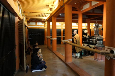 【GW限定】お得なセットプラン！にない堂の特別拝観+坐禅体験