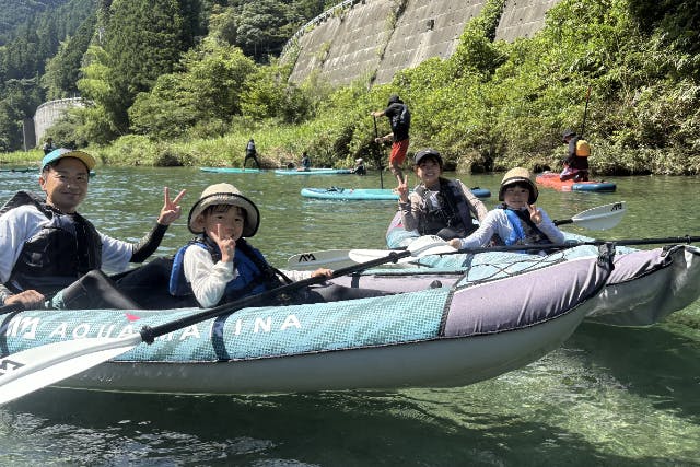 【高知・仁淀川・カヤック】仁淀ブルーに1番近い場所で2人乗りカヤック体験、女子旅にもオススメ！！