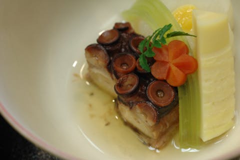 【兵庫・明石・温泉】明石と言えば蛸！蛸入り季節会席と温泉入浴付きプラン