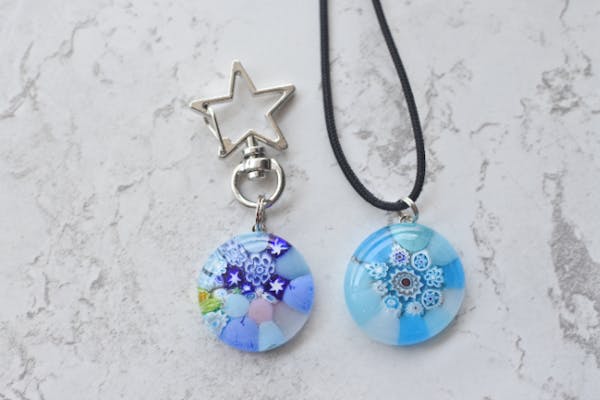 長崎・ガラス細工体験】ミルフィオリアクセサリー体験！千の花ガラスを