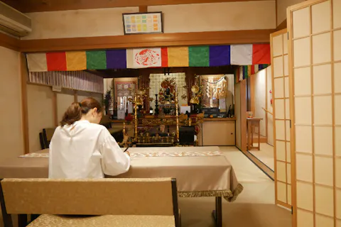 【兵庫・神戸・写経】神戸・新長田駅徒歩1分！お寺で写経体験。写経のやさしい時間に包まれて、内なる平穏、 心の充実観を感じよう。
