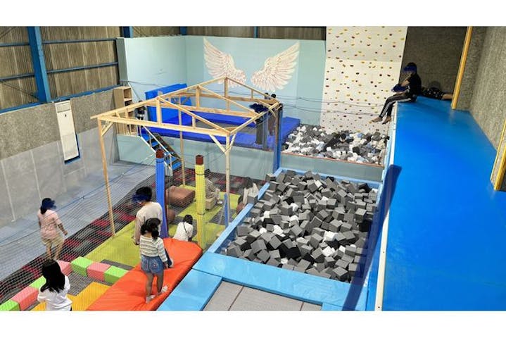 トランポリンフィールドwing