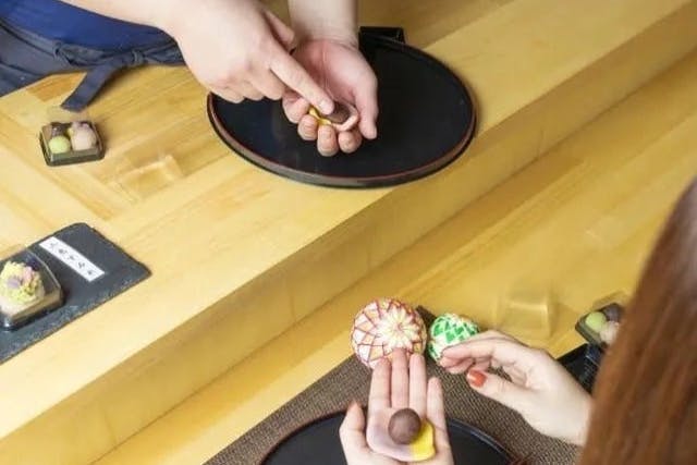 【兵庫・姫路・和菓子つくり体験】上生菓子専門店で行う和菓子つくり体験(2個)