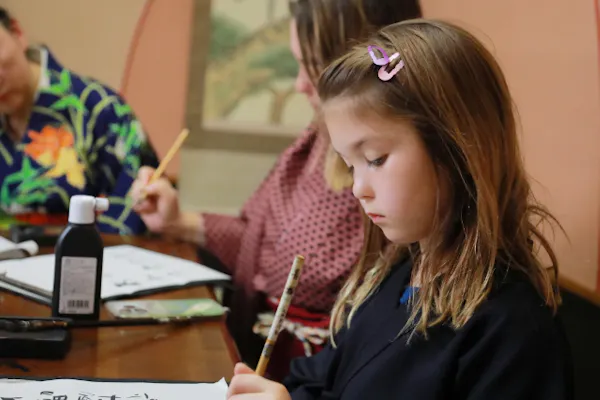 By Osaka Castle】Learning Zen of Japanese Beauty Calligraphy in