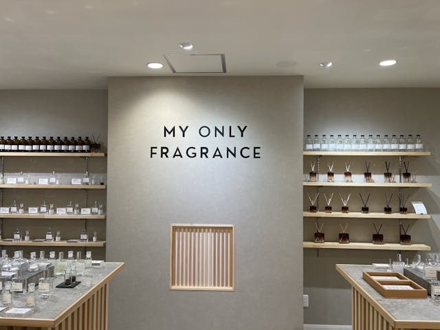 MY　ONLY　FRAGRANCE　TERAMACHI