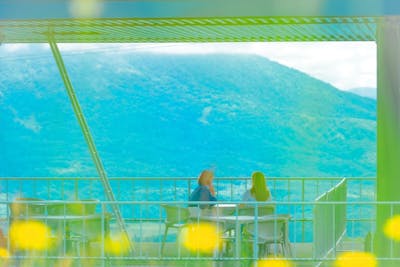 北海道・ニセコ・ゴンドラ】夏はHANAZONO第1リフト側のサマーゴンドラ