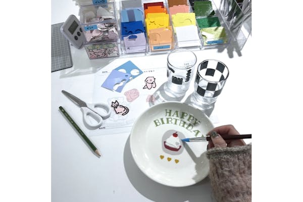 東京・新大久保・食器作り】西武新宿駅徒歩1分！20種の転写紙から自由