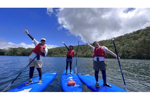 \えびの高原満喫ツアー/　火山湖を目指してトレッキング&SUP！