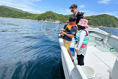 【山口・周防大島・船釣り】船釣りベテラン船長がご案内！夏の思い出に残る体験をご提供！（朝方便）