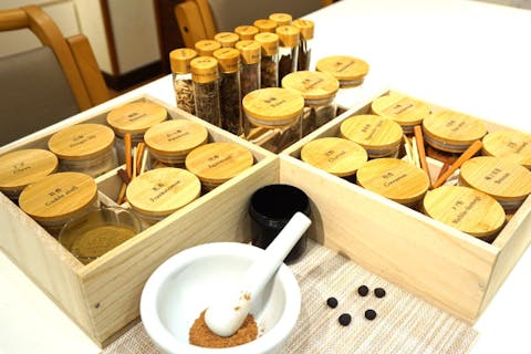 【東京・台東区・練香制作体験】源氏物語の香りを体験！数種類の調合レシピから選べる練香手作り体験！〜平安貴族の香りをあなたの手で〜