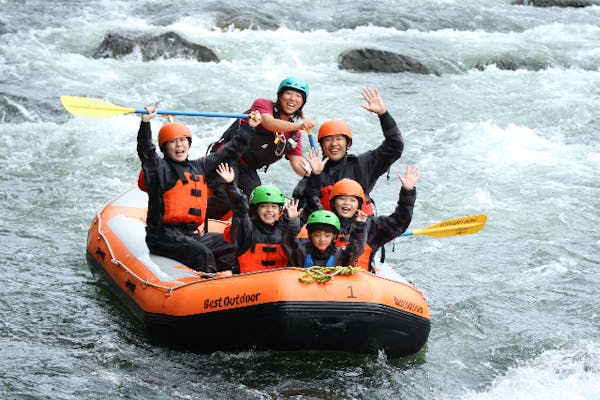 北海道・ニセコ】1組1ボートで相乗り無し！写真データプレゼント