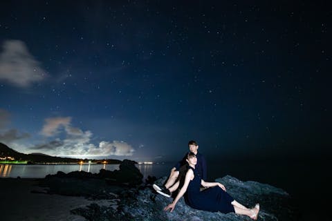 【沖縄・恩納村・星空フォト】星空photoと宙さんぽin 希望ヶ丘ビーチ／参加者毎に星達をバックに撮影／天候不良の場合：日程変更or全額返金　ご家族からカップル、お仲間までサプライズまで当日予約OK
