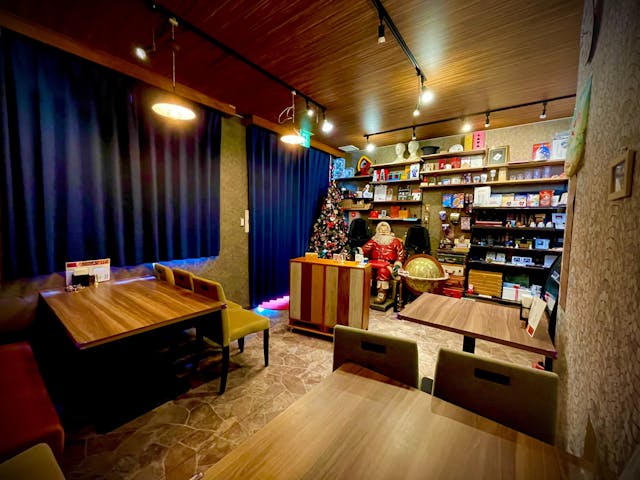 サンタの休日 四次元シアター&マジックショップ