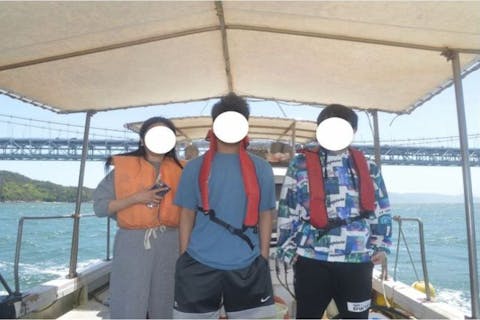 【岡山・倉敷・クルージング】日本唯一内海・穏やかな瀬戸内海でまったりお散歩！瀬戸大橋の真下を漁船で特別に海上から鑑賞。