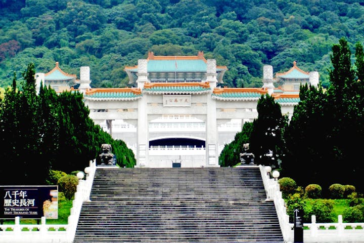 【台湾・台北・ガイドツアー】台北市内の定番名所をまわる半日観光ツアー(午前発)