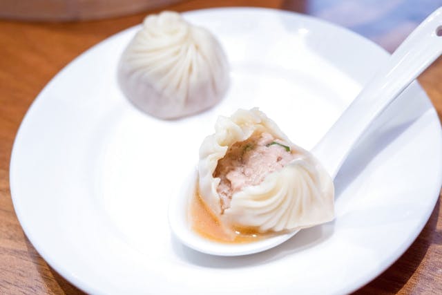 鼎泰豊　ディンタイフォン　小籠包チケット10枚 優先入店チケット 1枚 鼎泰豊(ディンタイフォン)台北本店の予約と感想！優先入場する方法は