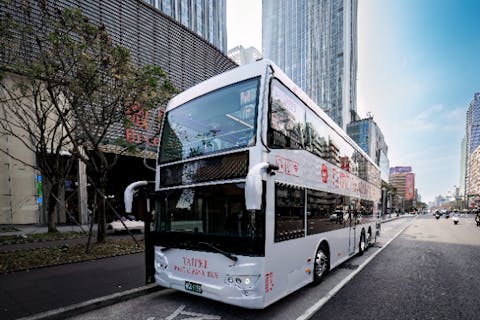 【台湾・台北・グルメツアー】台北レストランバス（ランチ4名様利用）の画像を表示しています