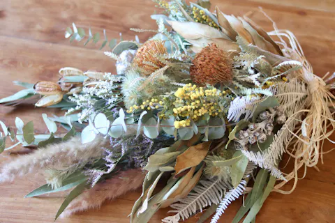 【神奈川・川崎市・新川崎駅 徒歩6分・ドライフラワーアレンジメント】たっぷり花材を使った抜群の存在感！ボタニカルスワッグ or ブーケ