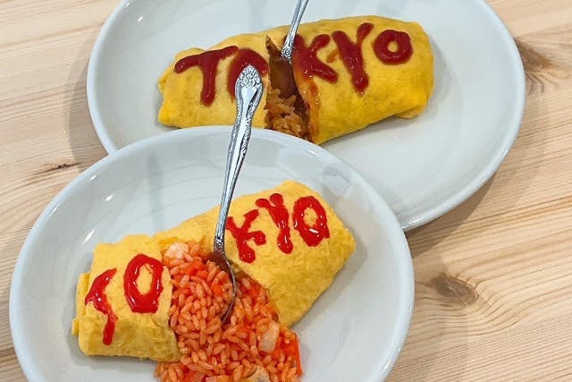 【東京・浅草・食品サンプルづくり】お食事つき製作体験コース：食品サンプルと本物のお料理を並べて楽しもう！