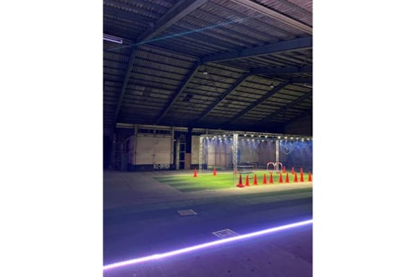 島根・江津・ドローン】全天候対応＜国内最大級＞屋内型ドローン飛行