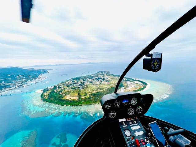 沖縄スカイクルージング≪恩納村かりゆしヘリポート≫