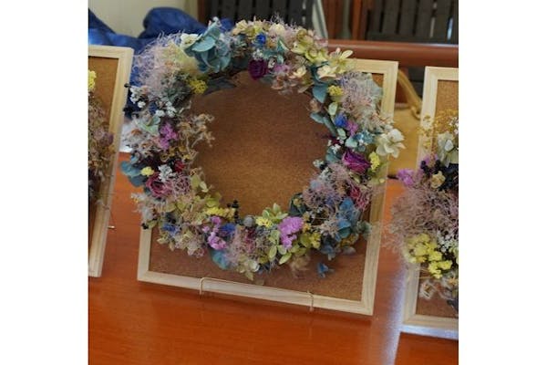 秋田・仙北・手作りリース】ドライフラワーの秋冬リース作り｜アソビュー！