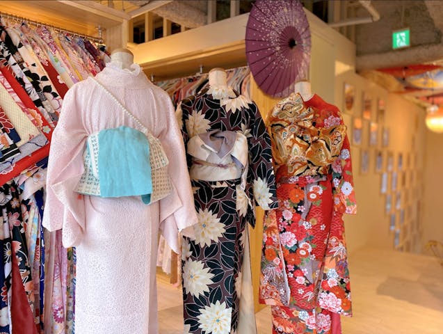 和装小町　琉璃