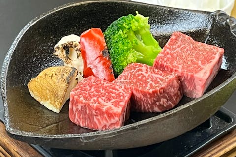 【秋田・田沢湖・昔遊び体験】どんぶく貸し出し＋昔遊び体験＋お食事（錦牛御膳「うしざんまい」）＋温泉入浴