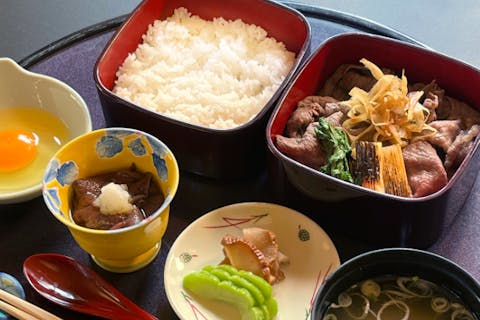 【秋田・田沢湖・昔遊び体験】どんぶく貸し出し＋昔遊び体験＋お食事（秋田錦牛のすきやき重）＋温泉入浴