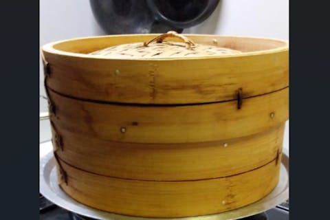 【秋田・仙北・宿泊付料理体験】せいろを使った昔懐かしい紅白まんじゅう作り体験