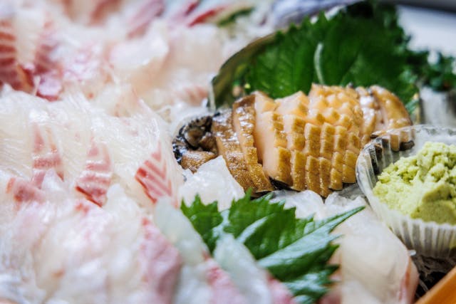 【三重・志摩】地元鮮魚店プレミアムバックヤード体験　～地元の高級食材を匠の技で～＜プレミアムコース＞