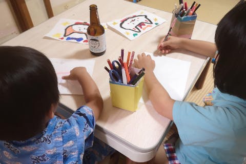 【秋田県・秋田市・醸造所見学・ワークショップ】世界に1つだけの瓶ビールのラベルをつくろう！秋田あくらビール醸造所見学＆オリジナルラベルのお絵描きワークショップ