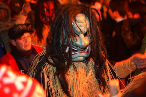 第63回なまはげ柴灯まつり特設シート★入場料セットプラン！立ち見観覧席シート他、嬉しい特典付き♪