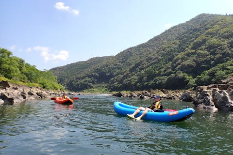【高知・四万十川・ダッキーカヌー】1組貸切「ツーリング１人乗プラン」のんびりたっぷり川下り体験