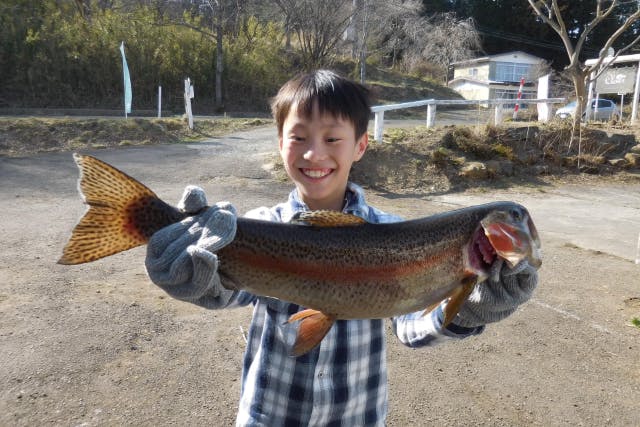 バーベキュープラン～蔵王のおいしい魚を釣って食べる～【平日の10時以降入場専用の予約受付