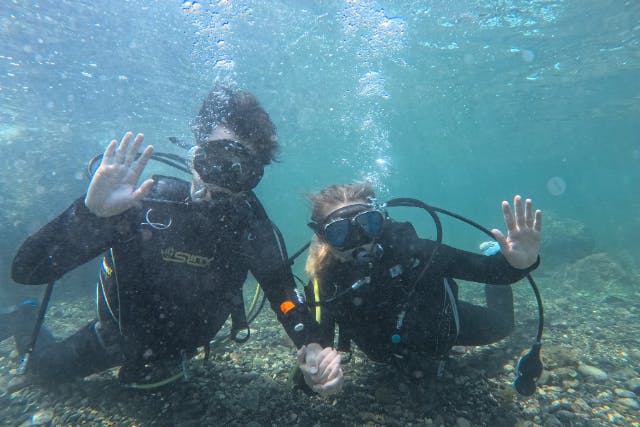 【和歌山・串本　体験ダイビング】通年開催　ライセンス不要　サンゴ礁のある海で体験ダイビング　１ダイブ　ご家族・グループ・カップル大歓迎（レンタル込・送迎あり）