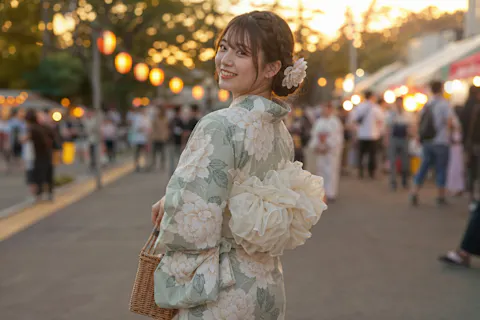 【原宿・明治神宮駅徒歩３分】花火大会浴衣レディースレンタルプラン｜浴衣一式レンタル＆着付け&ヘアアレンジプラン！