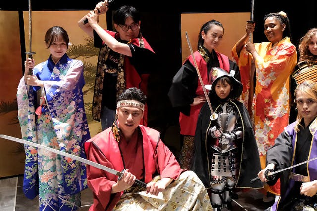 【大阪・心斎橋・サムライショーや茶道＆書道＆和楽（琴・三味線・横笛）ショーもたっぷり堪能！】子供料金あり♪