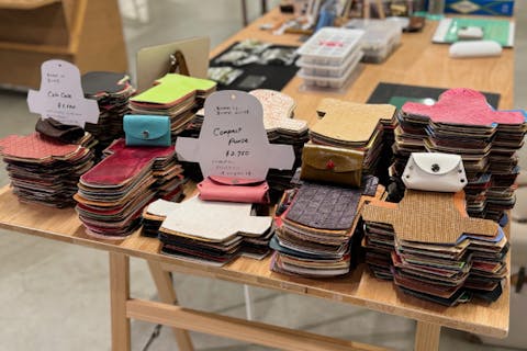 【革小物製作】 鞄屋さんで作る♪本革小物作り体験！所要時間30分！子供から大人まで気軽に楽しめます♪ ファミリー･お子さまに人気☆女性同士･カップルにも◎　【東京･東大和･立川】