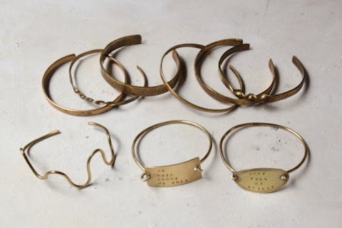 【大阪・住之江・真鍮バングル作り】様々なオリジナルバングルの制作が可能！２時間