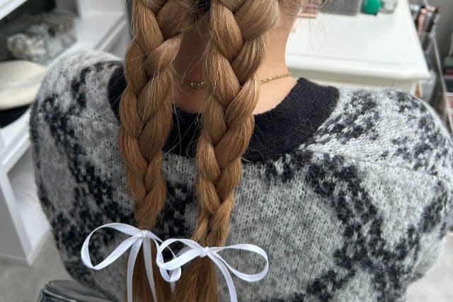 【東京・メイクアップ体験】プロのヘアメイクと衣装で理想の姿になれるスタジオ！あのkpopアイドルに？！＜レギュラープラン＞