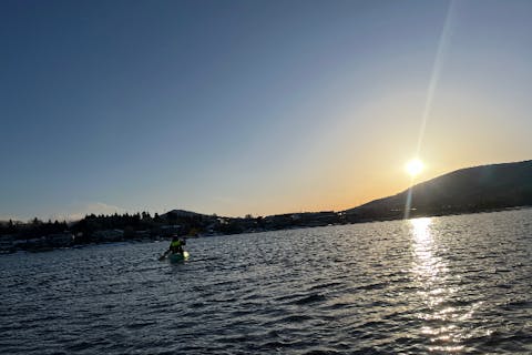 【サンライズorサンセットカヤックレンタルプラン】静寂の奥山中湖でカヤック体験してみませんか？ワンちゃんも一緒！OK！