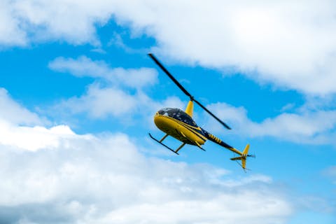 【北海道・洞爺湖・ヘリコプタークルージング】初めての方にピッタリ！お試しコース(3分)