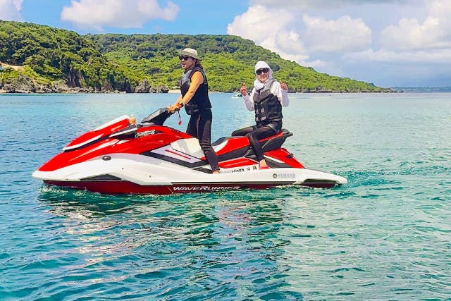 NEW】ジェットスキーツアー180分コース！（免許なし）＜シュノーケル選択可能、無人島・秘境地形ツアー＞