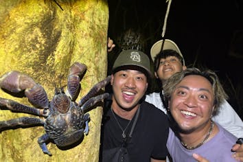宮古島｜夜】0歳-90歳◎幻のヤシガニ・ジャングル探検ツアー！＜90分