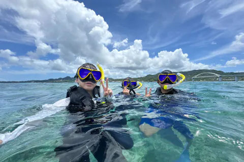 【沖縄北部・瀬底島~水納島・離島のシュノーケリング】県内最上級の透明度！初心者・泳げない方でも安心の少人数制ツアー！