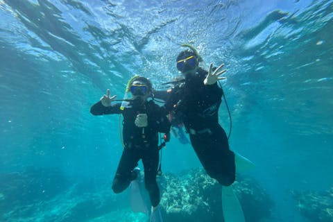 【沖縄北部・瀬底島~水納島・離島の体験ダイビング/2時間プラン】県内最上級の透明度！初心者・泳げない方でも安心の体験ダイビング