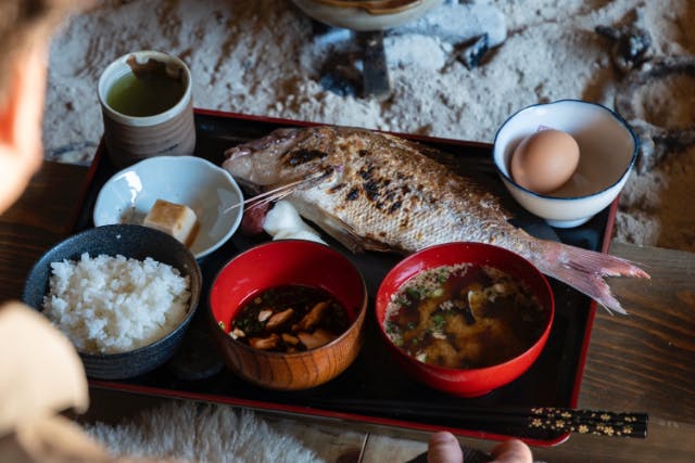 絶品、銀シャリかまど焚き体験