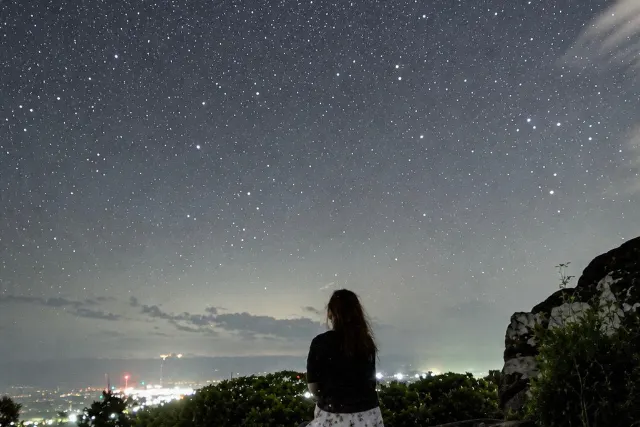 星のソムリエと行く天の川×満天の星ツアー《一眼レフ撮影付き》